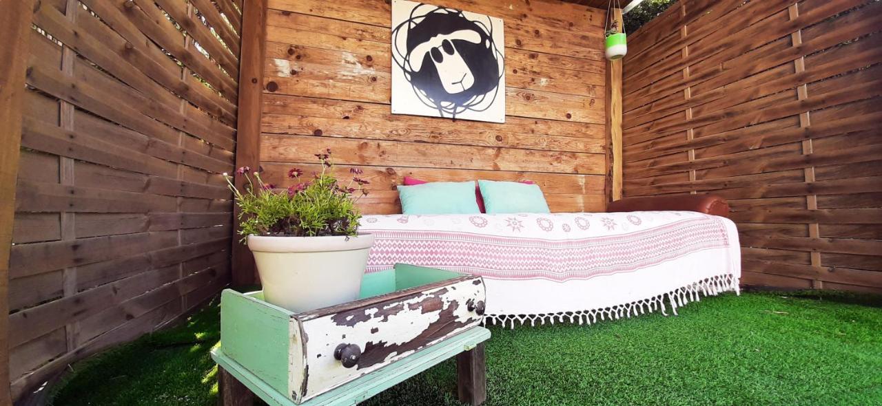 Blacksheep Sagres Guesthouse & Surf Екстериор снимка